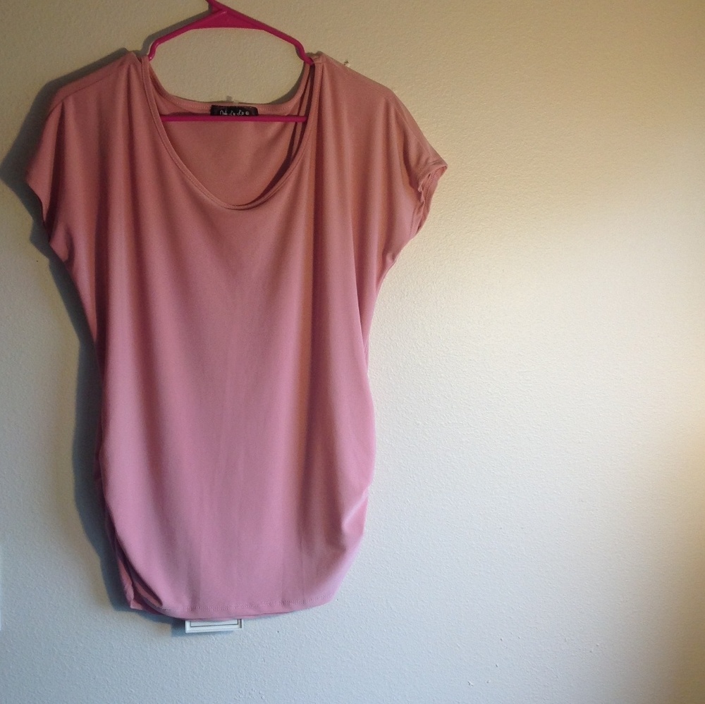 🌸Pink Scoop Neck Blouse